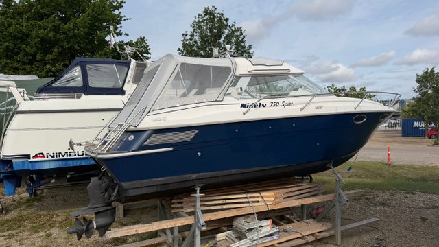 Nidelv 750 HT årg. 2000 – Volvo Penta AD42 200 HK
