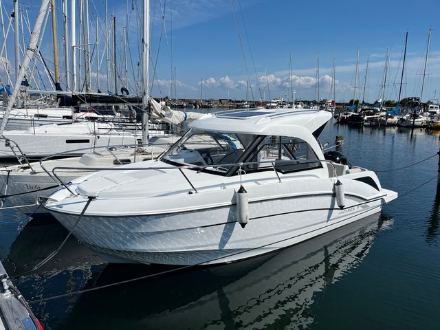 Beneteau Antares 7 2022 – Mercury 150 HK