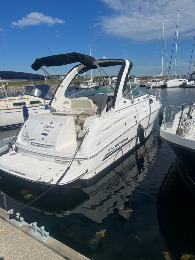 Motorbåd Chaparral Signature 260 2005 — billede 1